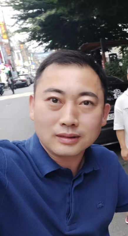 李龙的第一张照片--宿迁相亲服务中心