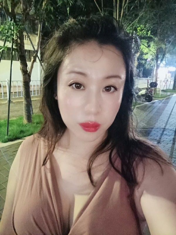 叶子青青的第一张照片--宿迁相亲服务中心