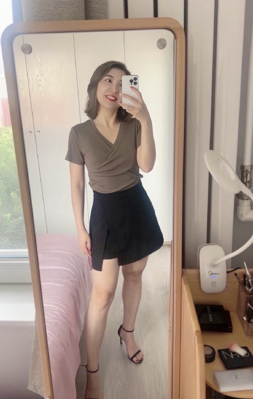 丽波的第二张照片--宿迁相亲服务中心