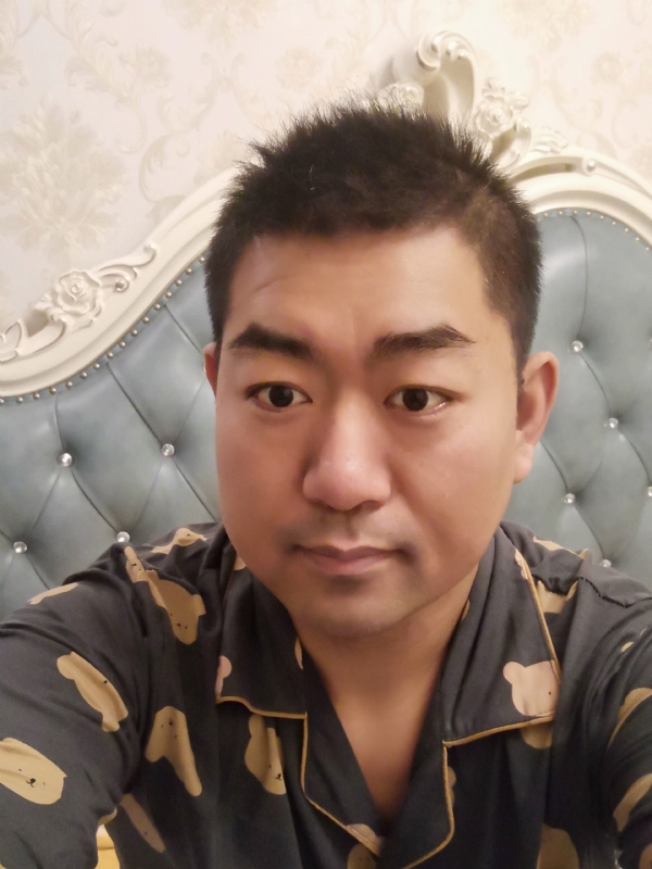 曾经的第一张照片--宿迁相亲服务中心