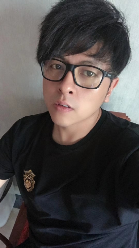 爱你永远不容易的第一张照片--宿迁相亲服务中心