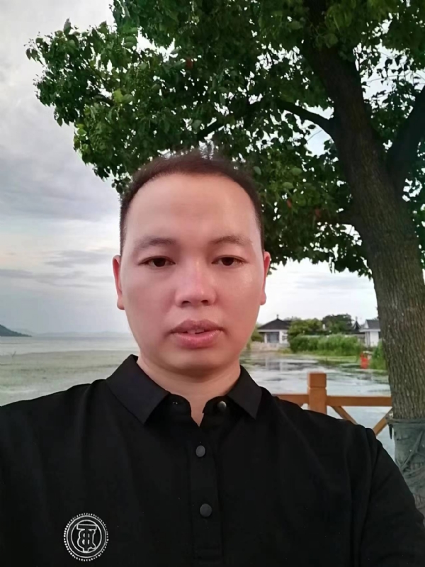 一起说晚安的第一张照片--宿迁相亲服务中心