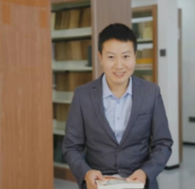 罗梓焜的第二张照片--宿迁相亲服务中心