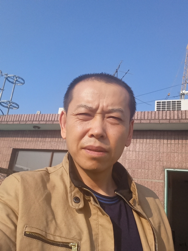 红尘逐浪的第一张照片--宿迁相亲服务中心