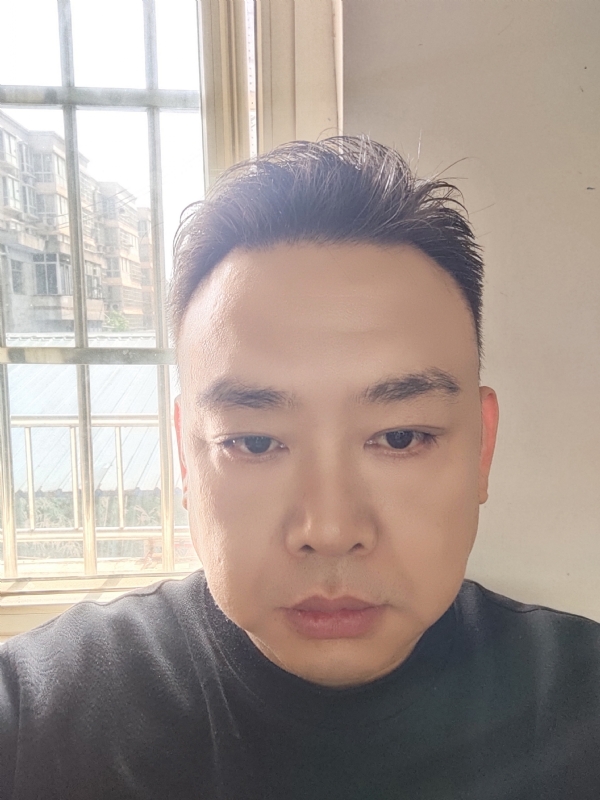 爱人先爱己的第一张照片--宿迁相亲服务中心