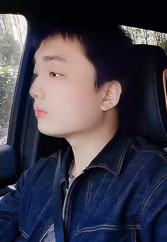 凉锦年的第一张照片--宿迁相亲服务中心