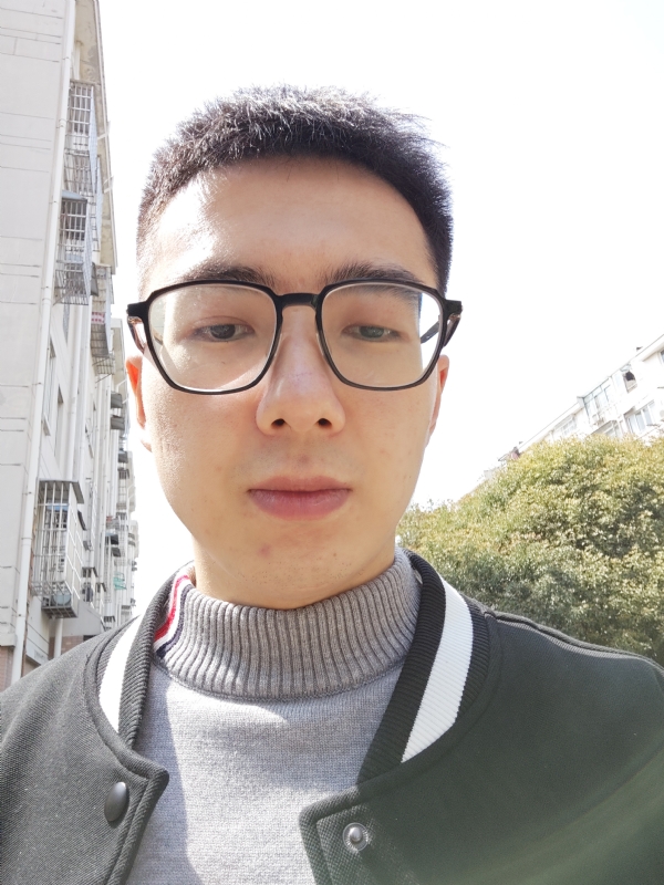 七彩皮皮虾的第一张照片--宿迁相亲服务中心