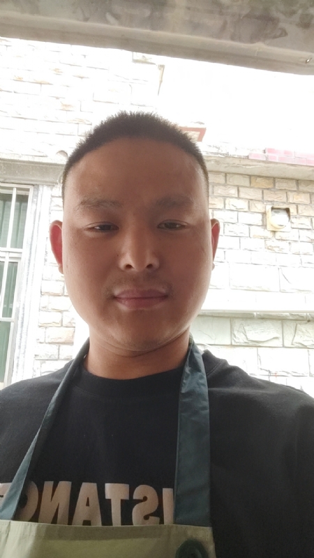 时光流逝的第二张照片--宿迁相亲服务中心