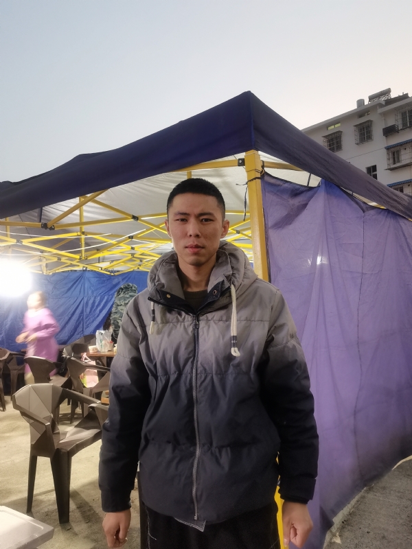 谁谁谁的第一张照片--宿迁相亲服务中心