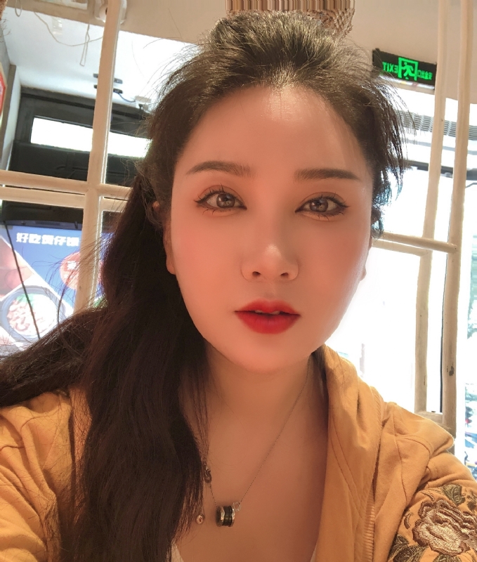 琳达的第二张照片--宿迁相亲服务中心