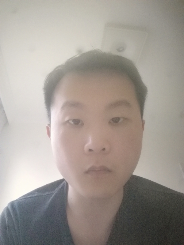 下个瞬间的你的第一张照片--宿迁相亲服务中心