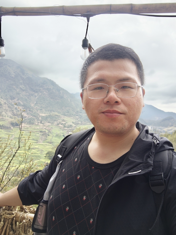 青山的第三张照片--宿迁相亲服务中心