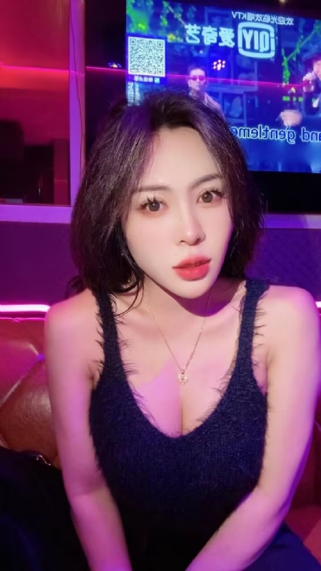 素素可月的第一张照片--宿迁相亲服务中心