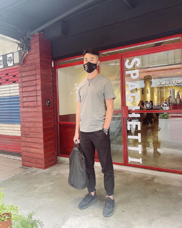 酒商安迪的第一张照片--宿迁相亲服务中心