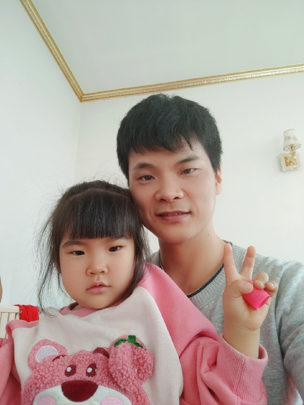 离异脱单的第一张照片--宿迁相亲服务中心