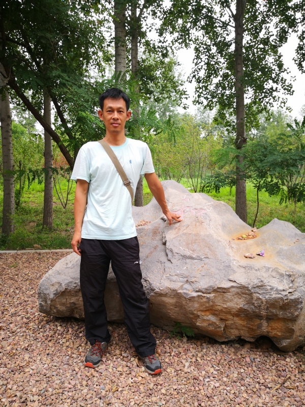 宠辱不惊的第一张照片--宿迁相亲服务中心