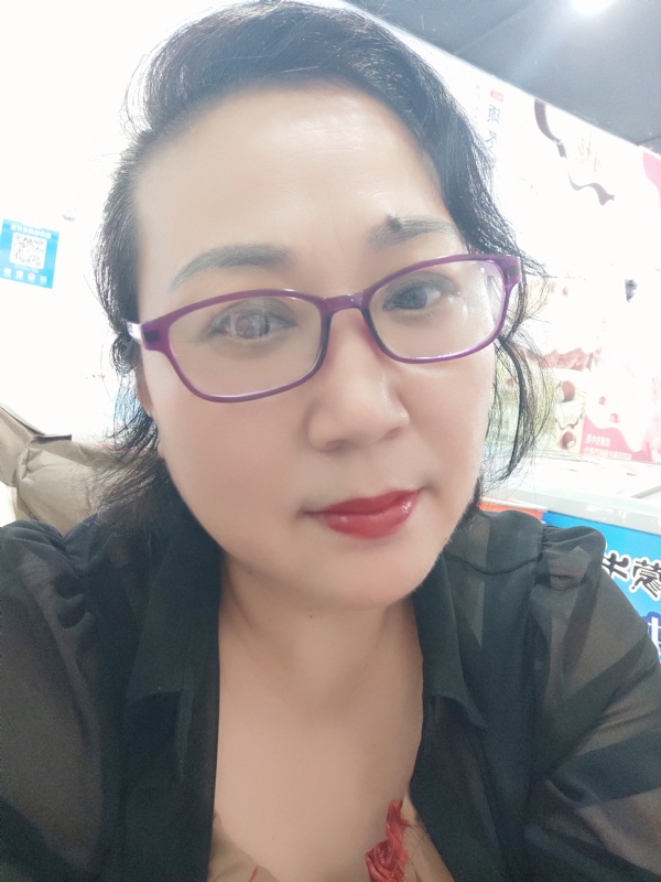 娜财娜福的第一张照片--宿迁相亲服务中心