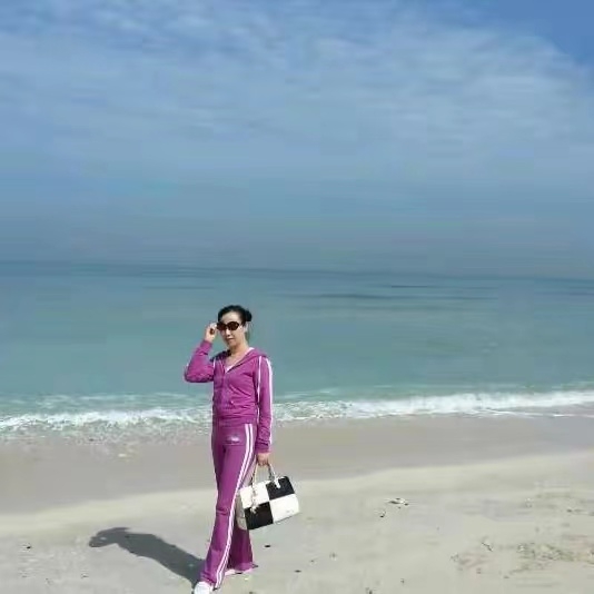 红红的第一张照片--宿迁相亲服务中心