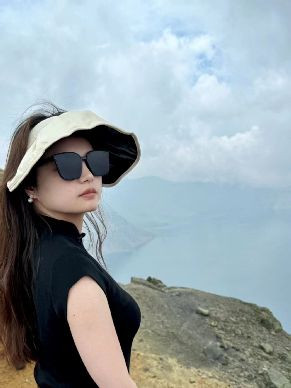 随梦的第一张照片--宿迁相亲服务中心