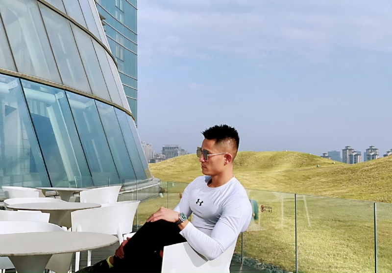 保家卫国的第二张照片--宿迁相亲服务中心