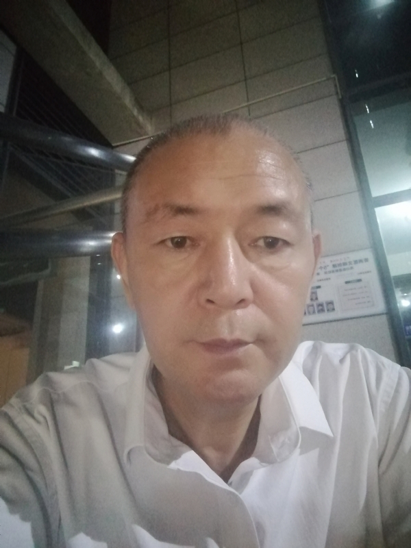 老李的第一张照片--宿迁相亲服务中心