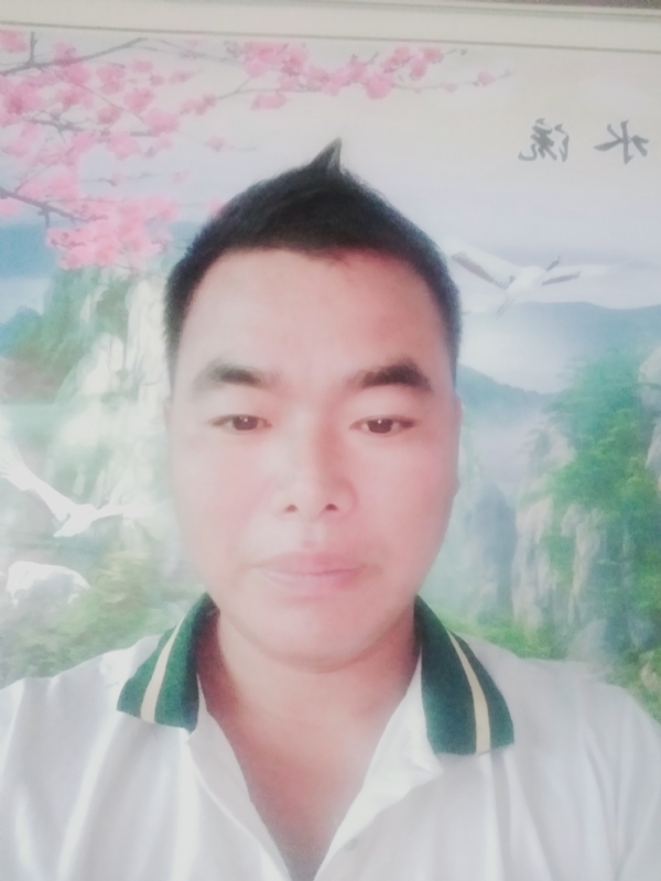 阳光男孩的第二张照片--宿迁相亲服务中心