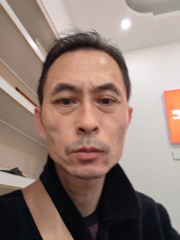 清晨阳光的第一张照片--宿迁相亲服务中心