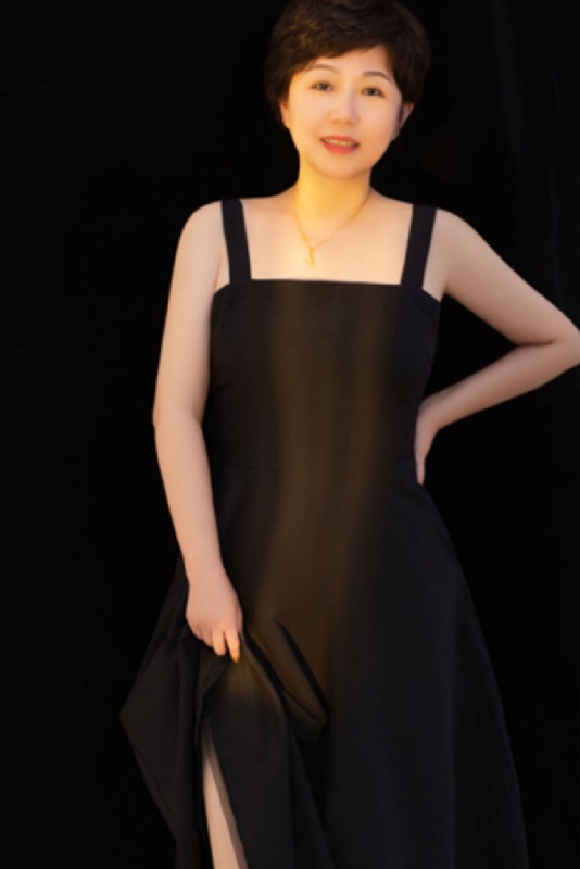 阿娜的第一张照片--宿迁相亲服务中心