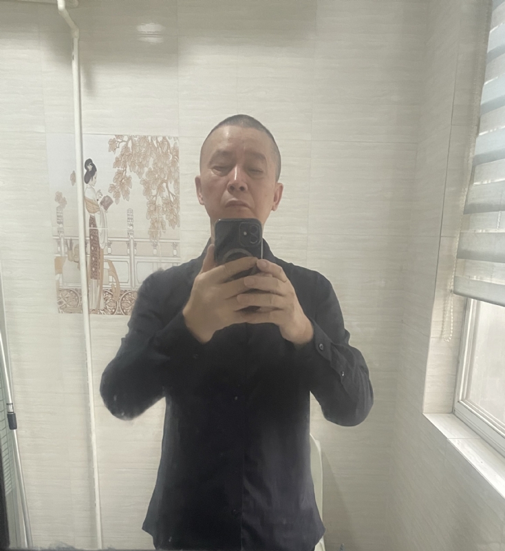 荣哥的第一张照片--宿迁相亲服务中心