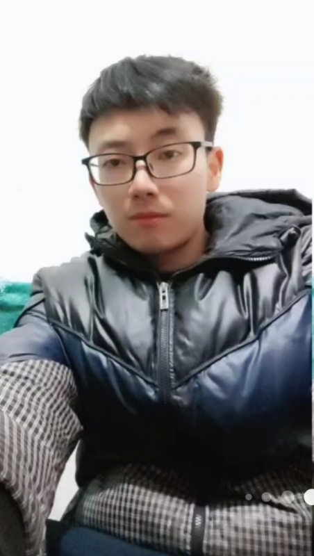 吐泡泡的小鱼的第一张照片--宿迁相亲服务中心