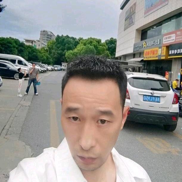 小林的第三张照片--宿迁相亲服务中心