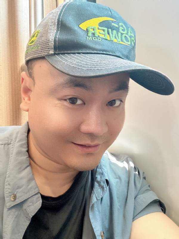 冰的第二张照片--宿迁相亲服务中心