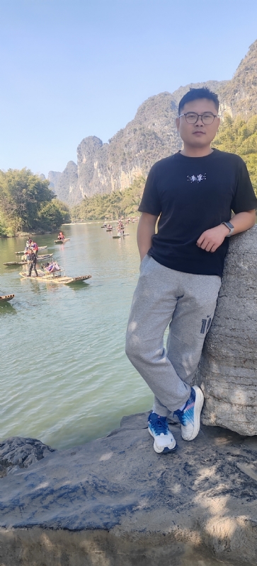 受过伤的狼的第二张照片--宿迁相亲服务中心