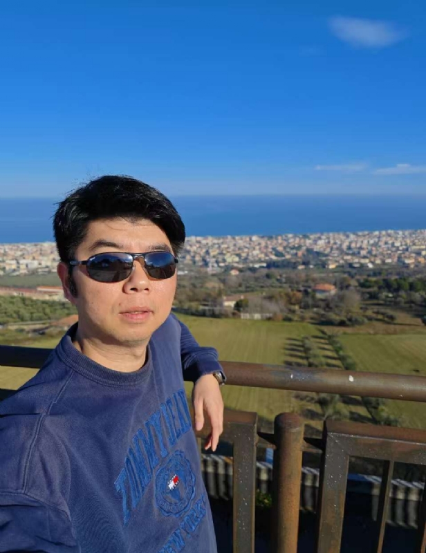 平心静气的第一张照片--宿迁相亲服务中心