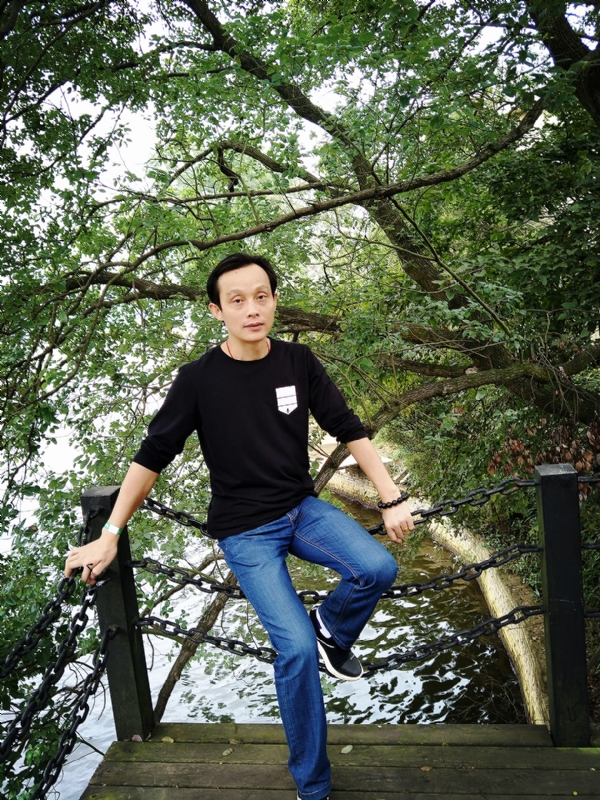 易进的第一张照片--宿迁相亲服务中心