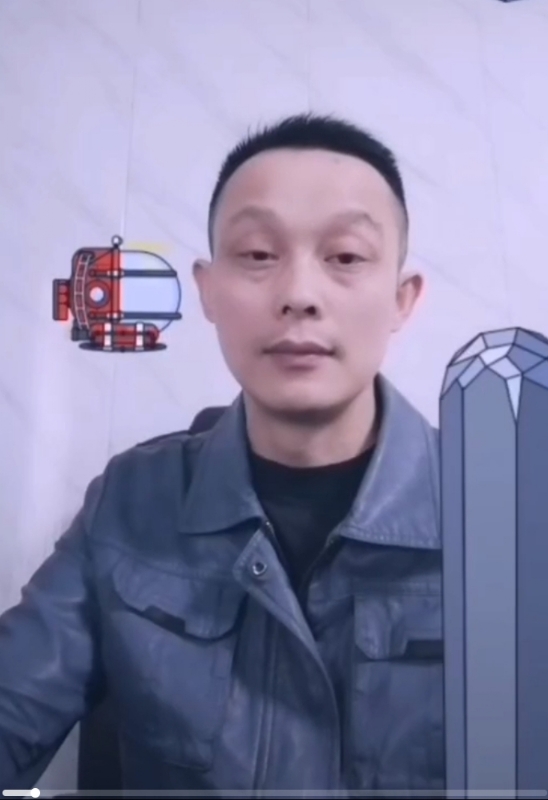 易进的第三张照片--宿迁相亲服务中心