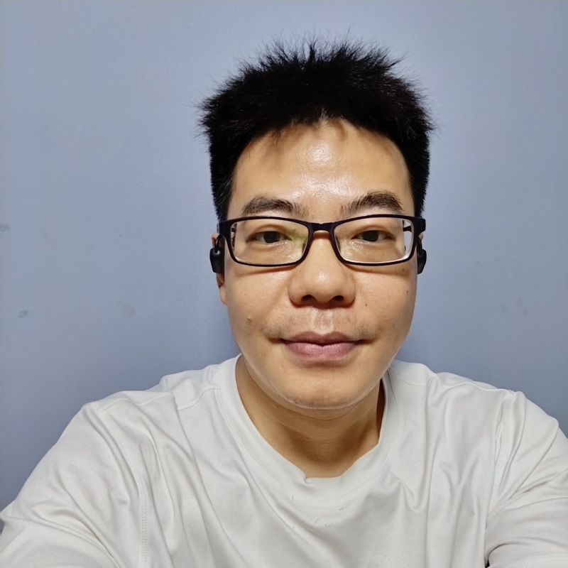 八月的星光的第一张照片--宿迁相亲服务中心