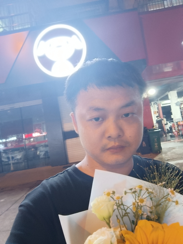 小陈的第一张照片--宿迁相亲服务中心