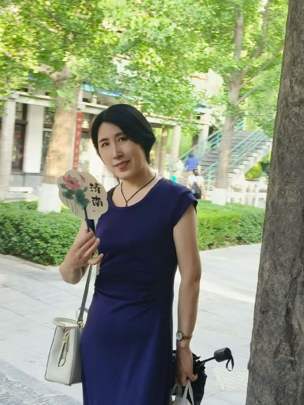 幸运满格的第一张照片--宿迁相亲服务中心