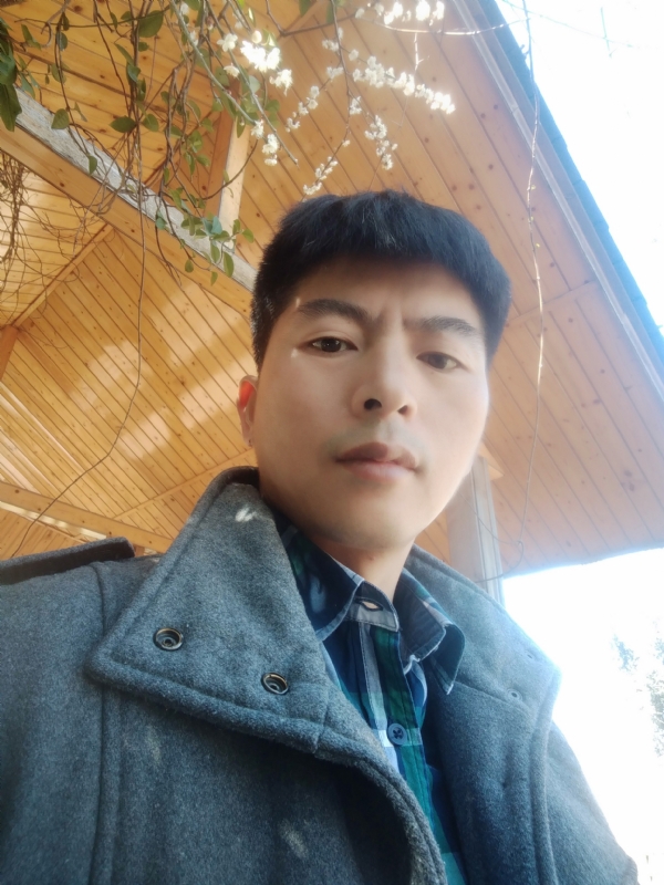 阿明的第一张照片--宿迁相亲服务中心