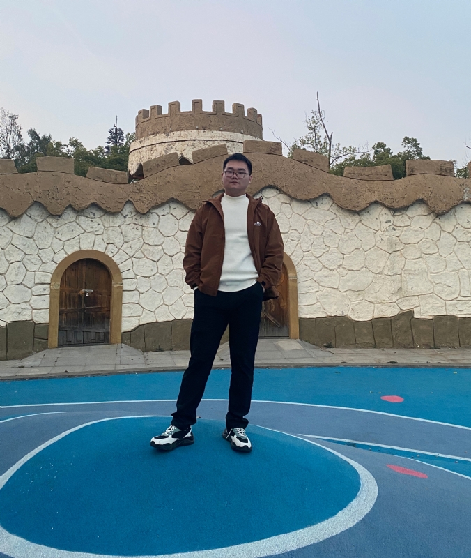 秦长风的第一张照片--宿迁相亲服务中心