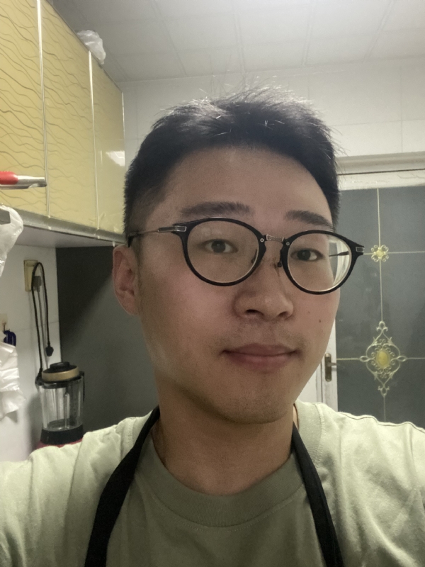 何方妖孽的第一张照片--宿迁相亲服务中心