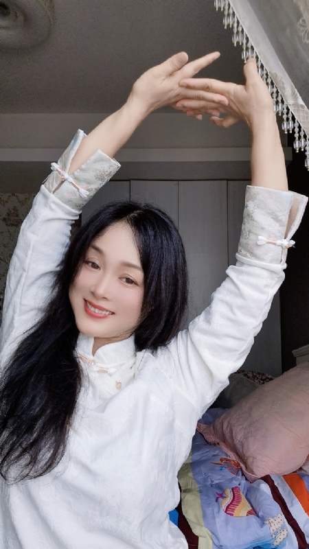 伊伊的第三张照片--宿迁相亲服务中心