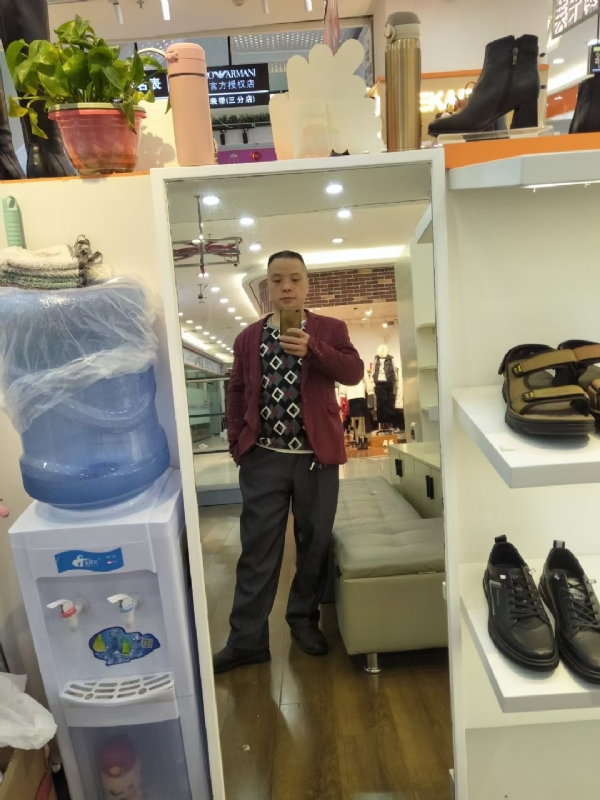 真诚征婚的第四张照片--宿迁相亲服务中心