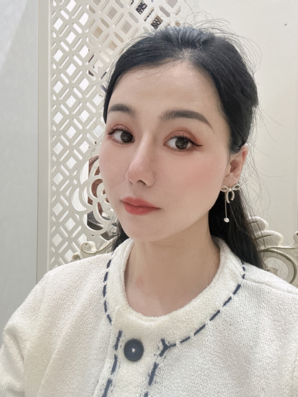 金莉的第一张照片--宿迁相亲服务中心