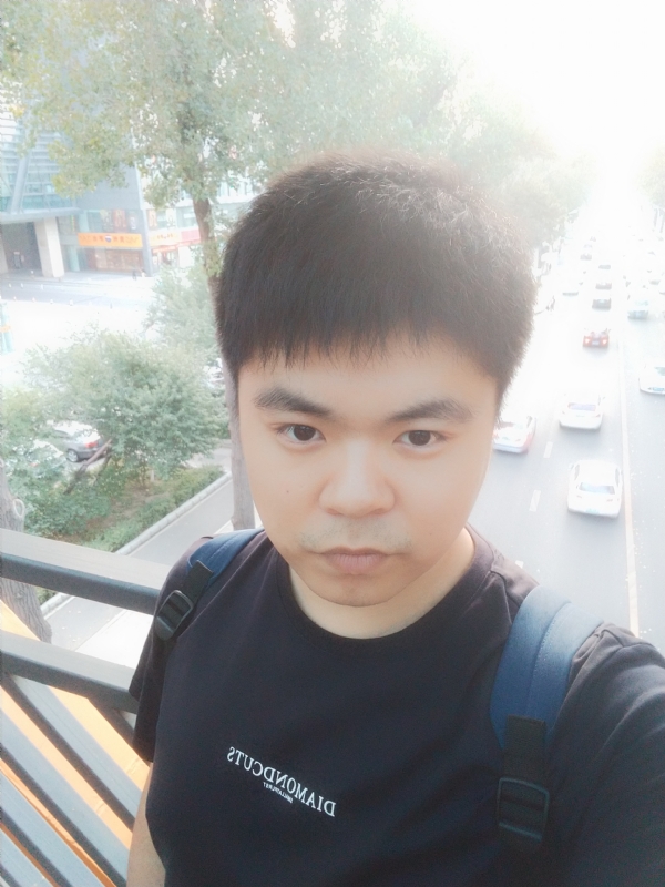 自出心裁的第一张照片--宿迁相亲服务中心