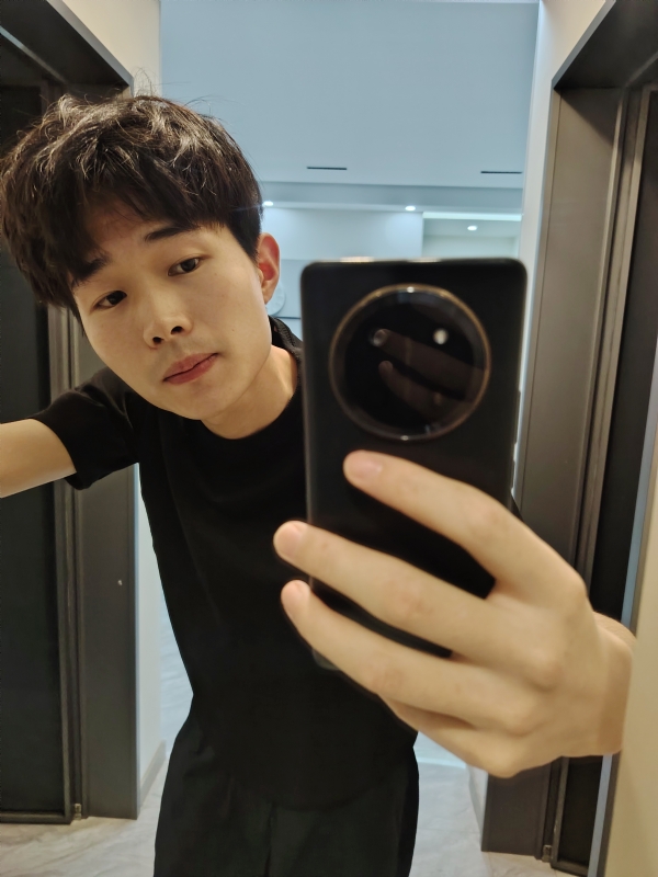 杨苏帝的第二张照片--宿迁相亲服务中心