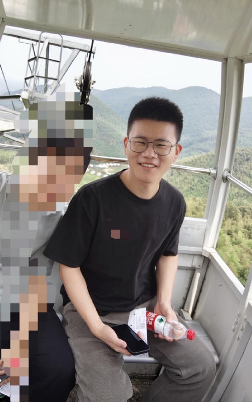 奔奔笨笨的第一张照片--宿迁相亲服务中心