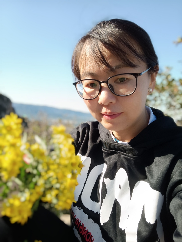 丽丽的第一张照片--宿迁相亲服务中心