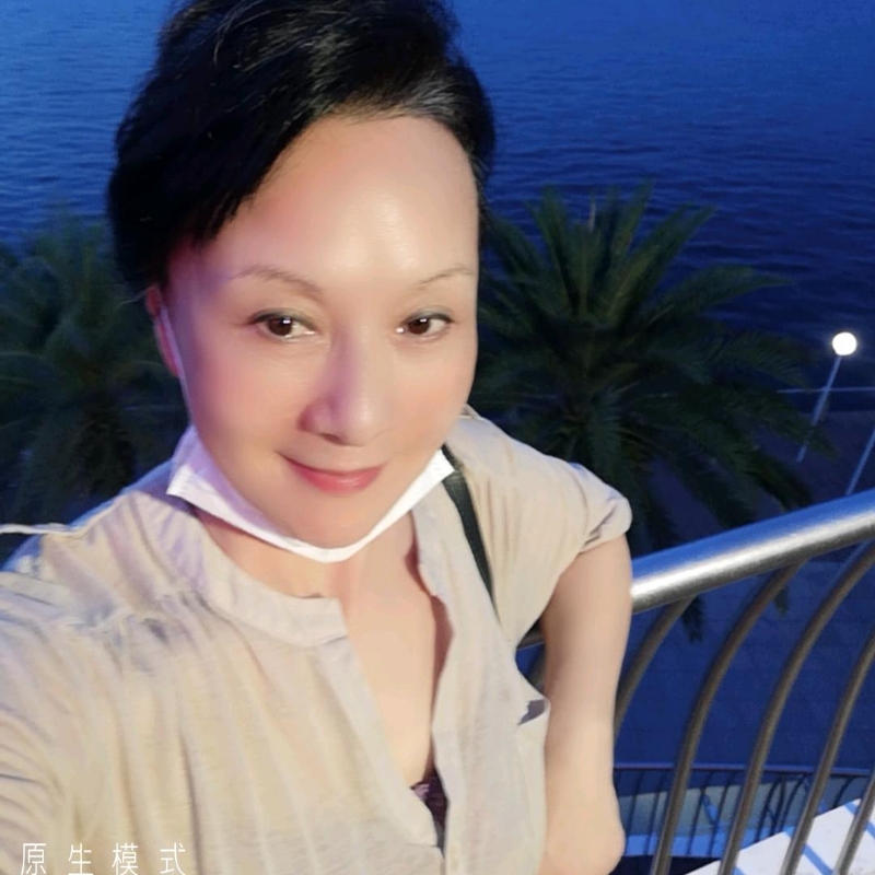 hong的第一张照片--宿迁相亲服务中心